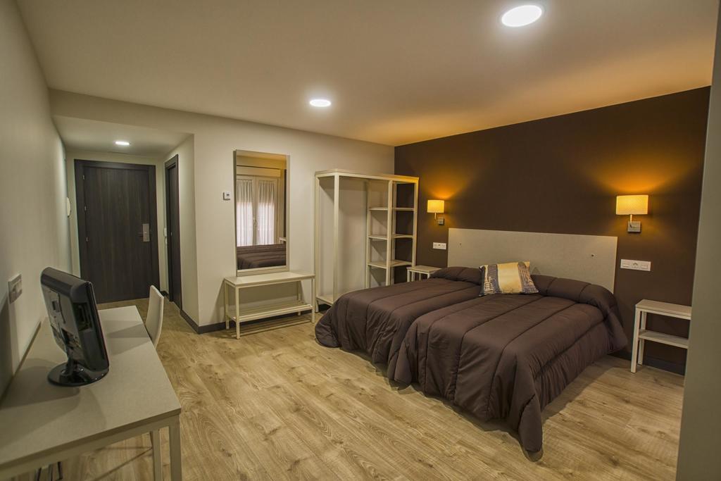 Hostal Elvira Aranda de Duero Kamer foto